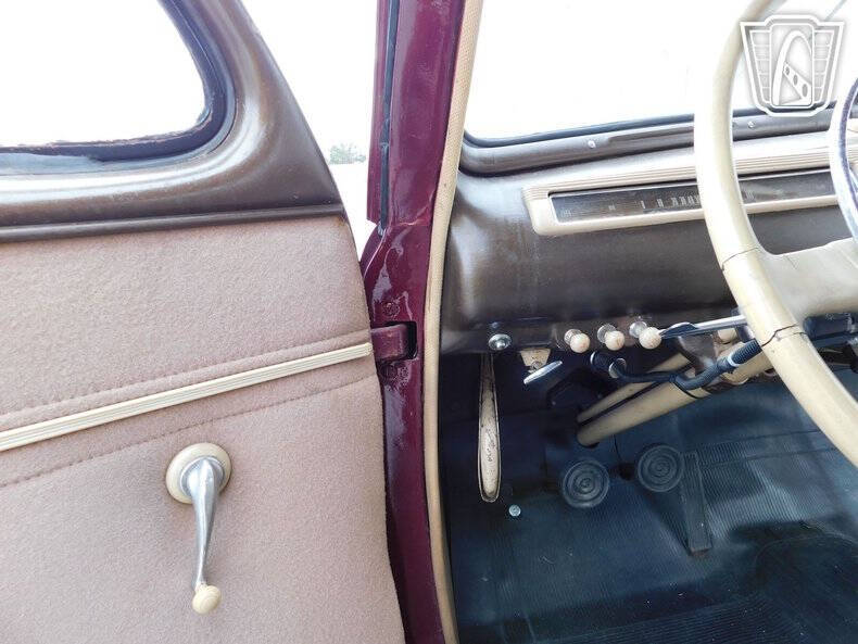 1941 Ford Super Deluxe