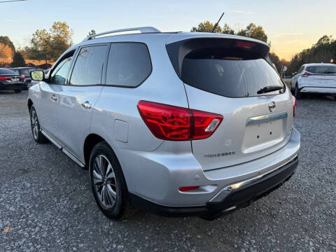 2017 Nissan Pathfinder S