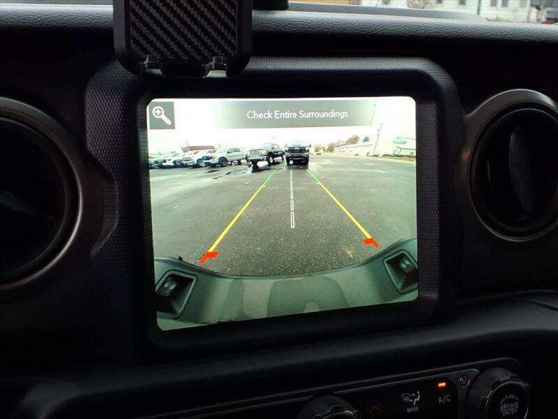 2021 Jeep Gladiator Sport S