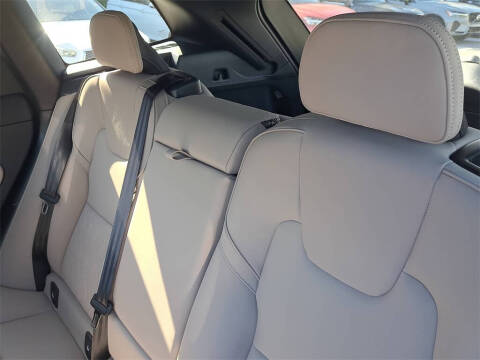 2026 Volvo XC60 T8 Plus