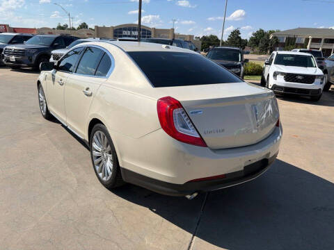 2014 Lincoln MKS