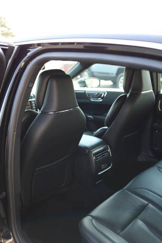 2019 Lincoln Continental Select