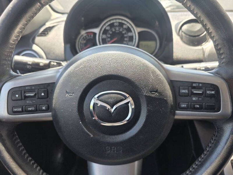 2013 Mazda MAZDA2 Touring