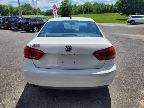2013 Volkswagen Passat S PZEV