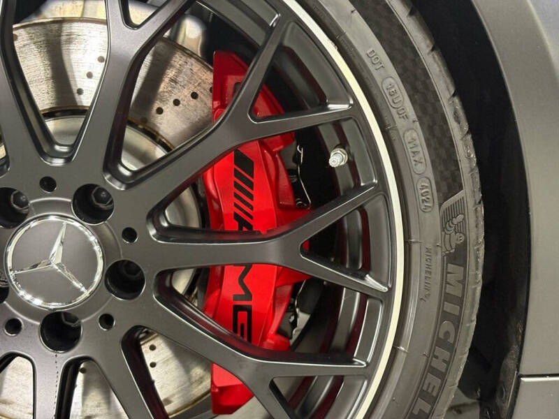 2024 Mercedes-Benz C-Class AMG C 63 S E Performance