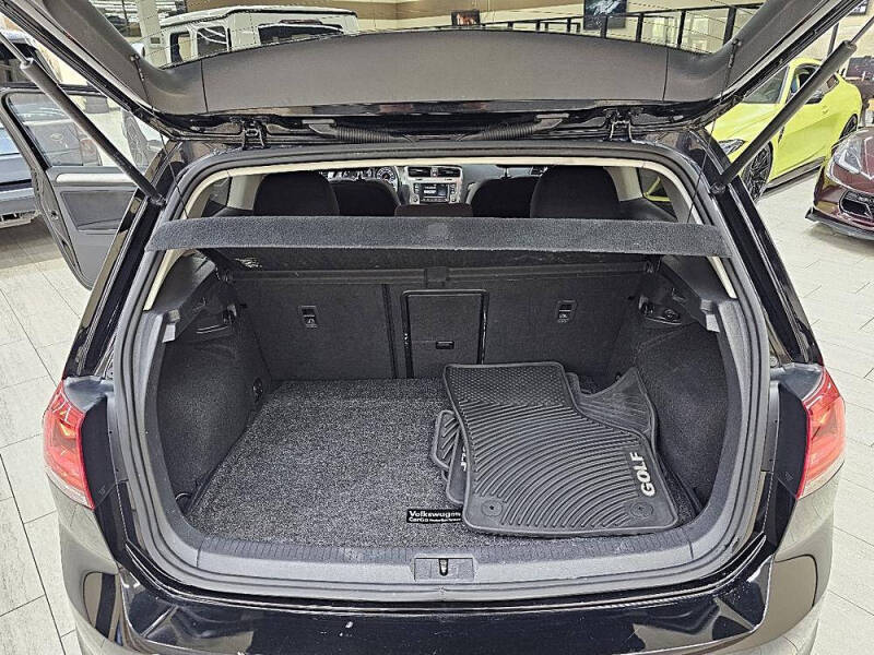 2016 Volkswagen Golf