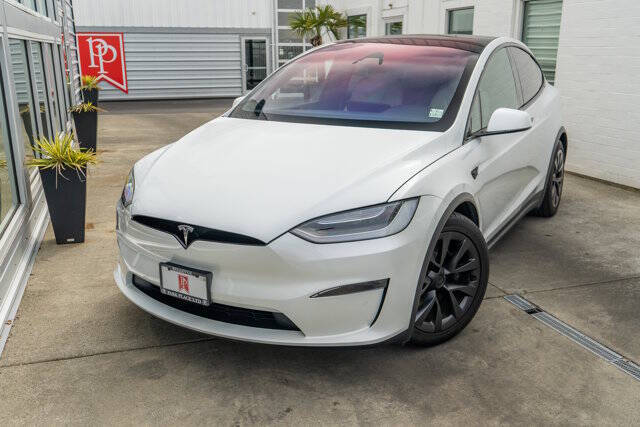 2022 Tesla Model X 10
