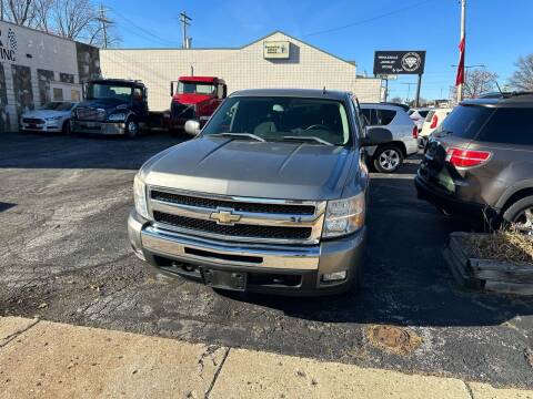 2009 Chevrolet Silverado 1500 for sale at BADGER LEASE & AUTO SALES INC in West Allis WI