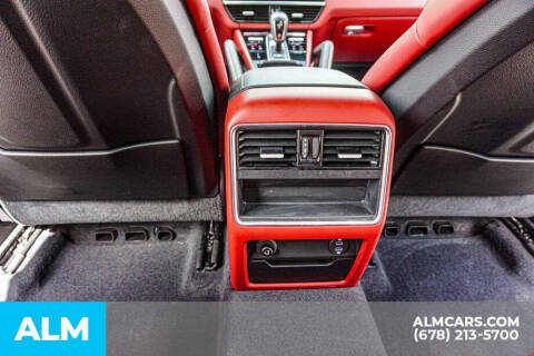 2023 Porsche Cayenne