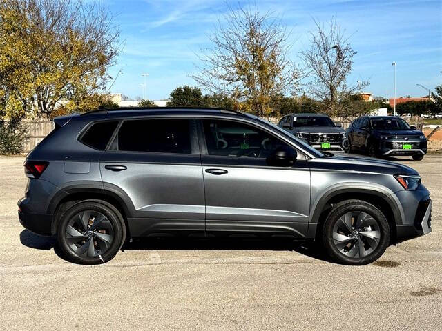 2025 Volkswagen Taos S