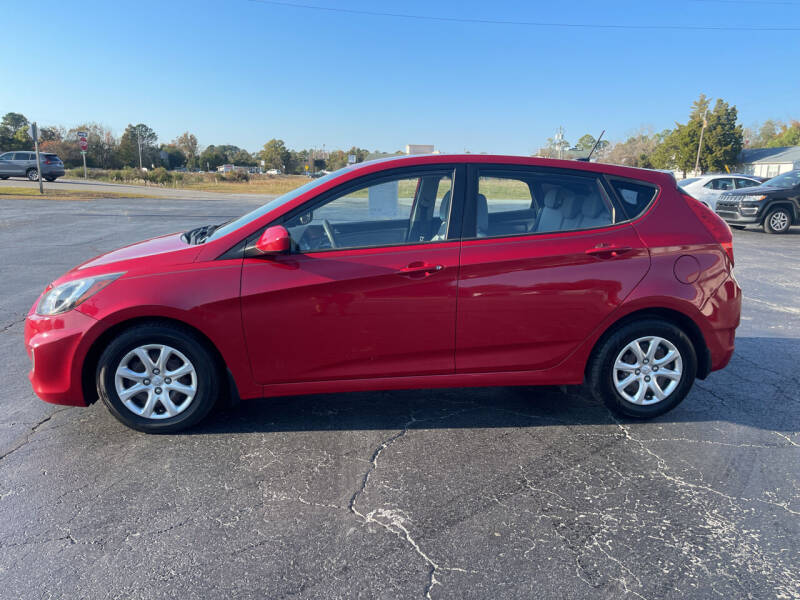2014 Hyundai Accent for sale at ROWE'S QUALITY CARS INC in Bridgeton NC