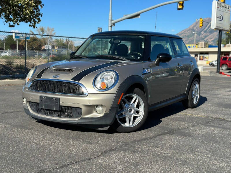 2009 MINI Cooper for sale at UTAH AUTO EXCHANGE INC in Midvale UT