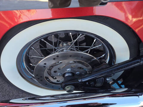 2012 Harley-Davidson Softail Deluxe