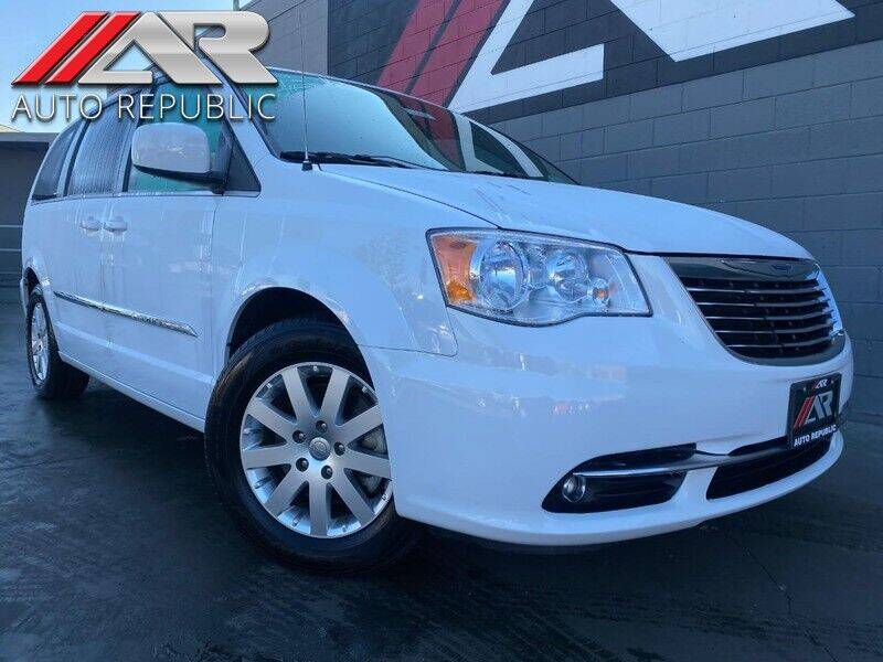 2016 Chrysler Town and Country for sale at Auto Republic Fullerton in Fullerton CA