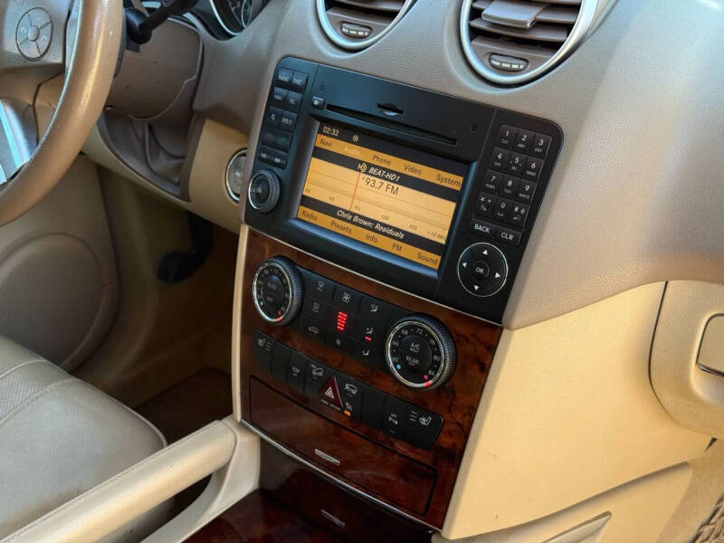 2009 Mercedes-Benz M-Class ML 550