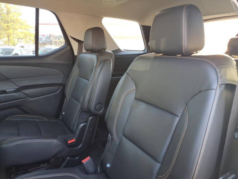 2021 Chevrolet Traverse LT Leather