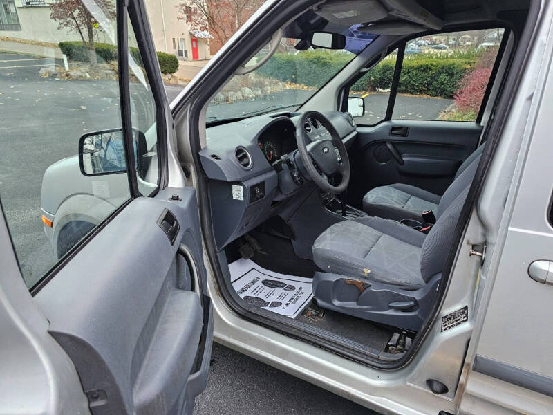 2013 Ford Transit Connect XLT photo 16