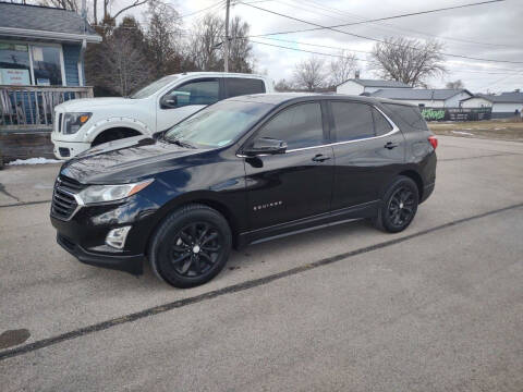 2018 Chevrolet Equinox for sale at Dave's Car Corner in Hartford City IN