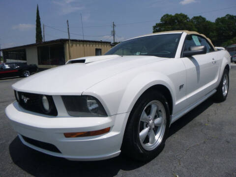 2008 Ford Mustang for sale at Lewis Page Auto Brokers in Gainesville GA