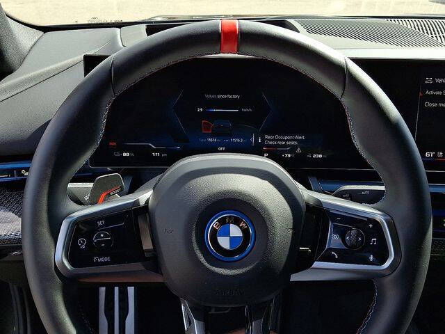 2024 BMW i5 M60