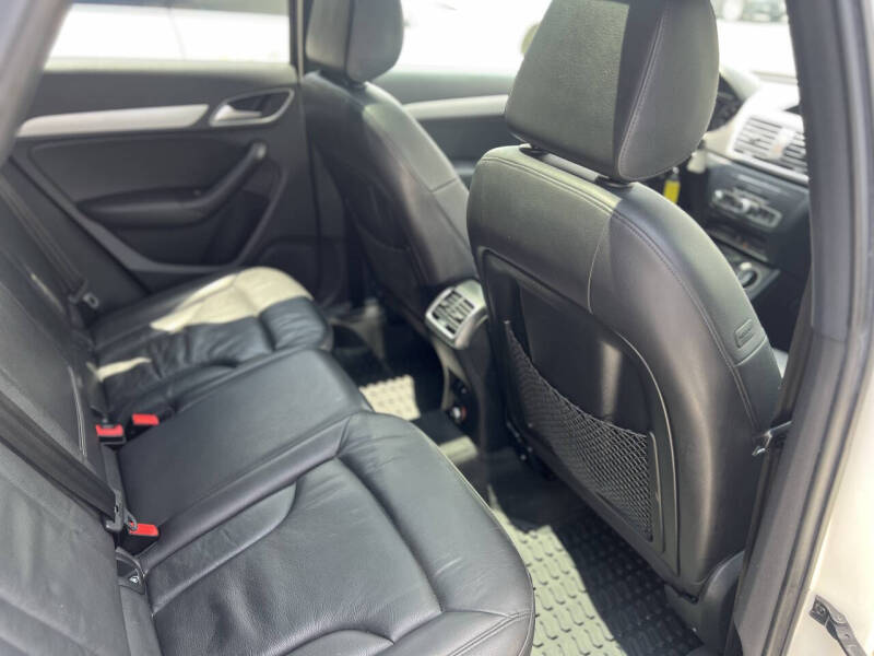 2017 Audi Q3 2.0T Premium