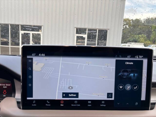 2022 Lincoln Nautilus Standard