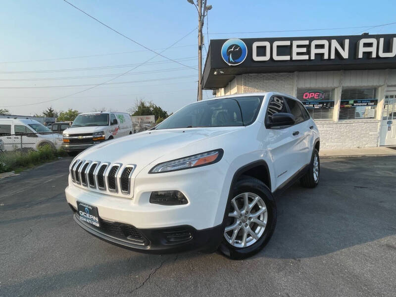 2014 Jeep Cherokee for sale at Ocean Auto Group in Pleasantville NJ