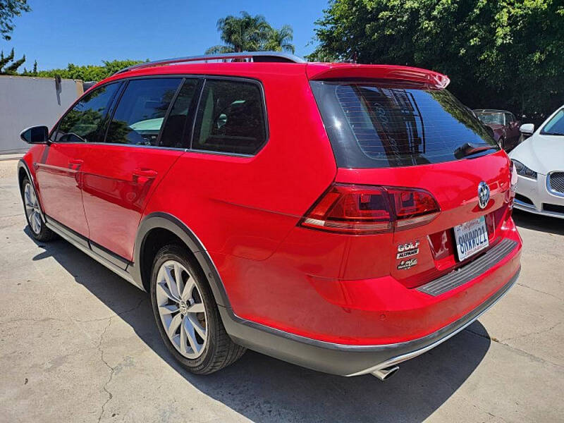 2017 Volkswagen Golf Alltrack