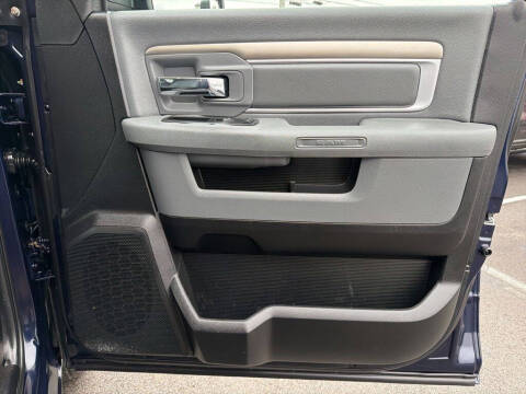 2013 RAM 1500 SLT