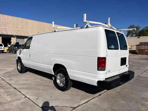 2014 Ford E-Series E-250