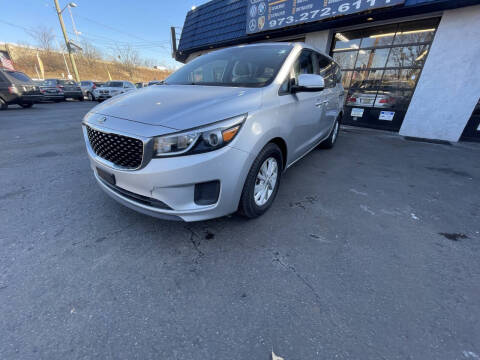 2016 Kia Sedona L