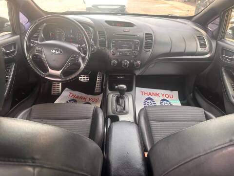 2016 Kia Forte5 SX