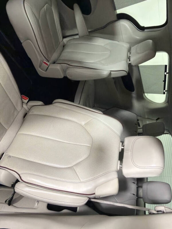 2020 Chrysler Pacifica Limited