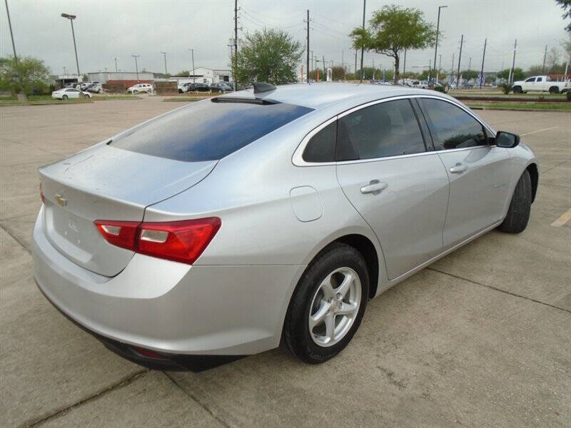 2018 Chevrolet Malibu LS