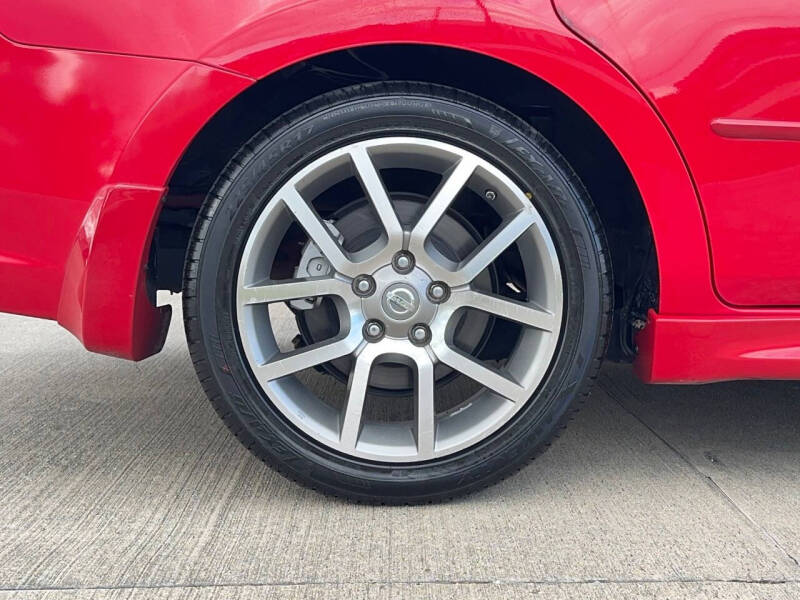 2008 Nissan Sentra SE-R Spec V