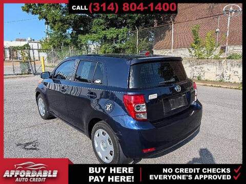 2010 Scion xD