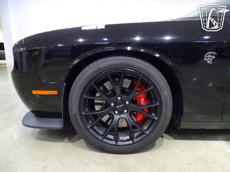 2015 Dodge Challenger SRT Hellcat