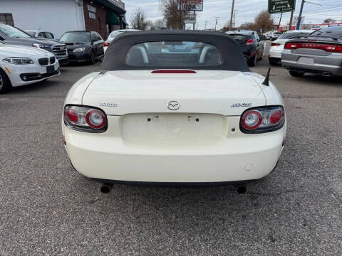2006 Mazda MX-5 Miata Grand Touring