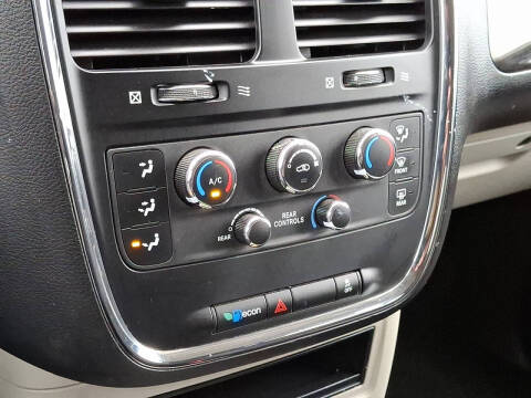 2013 Dodge Grand Caravan SE