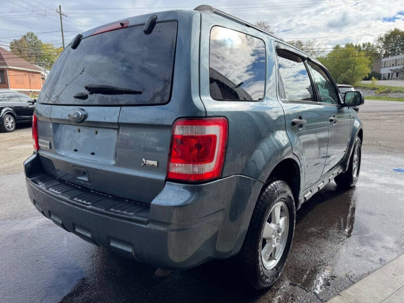 2011 Ford Escape XLT