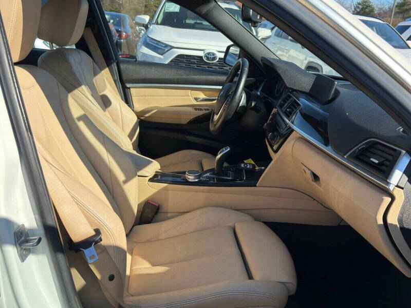 2018 BMW 3 Series 330i