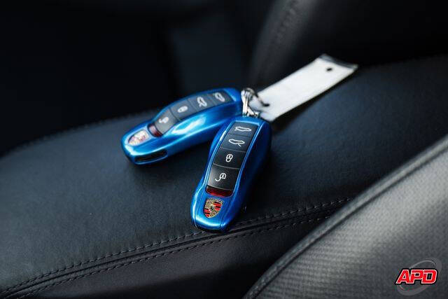 2017 Porsche 718 Cayman S