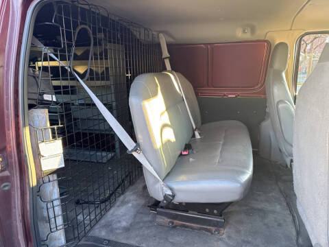 2010 Ford E-Series E-250