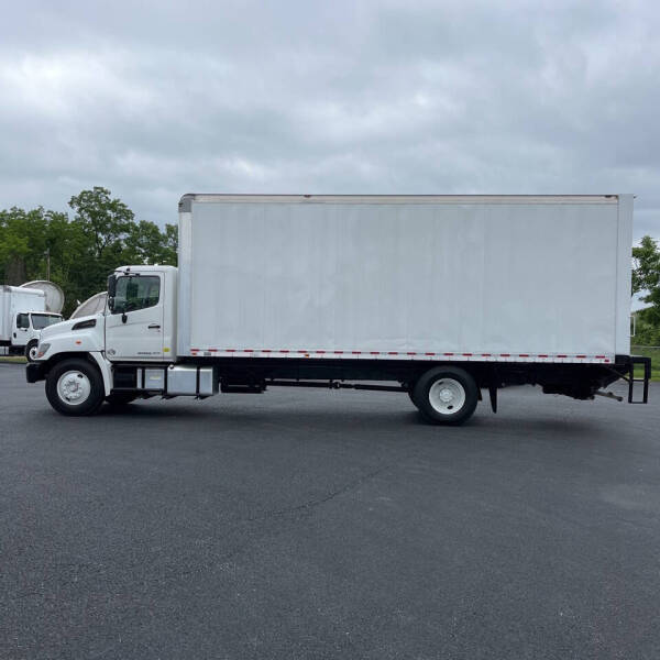 2018 Hino 268A