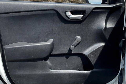 2018 Kia Rio 5-Door LX