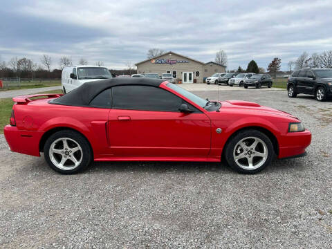 2004 Ford Mustang GT Deluxe