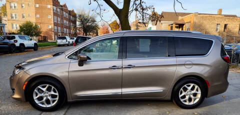 2018 Chrysler Pacifica Touring L