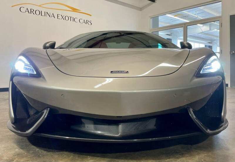 2017 McLaren 570GT