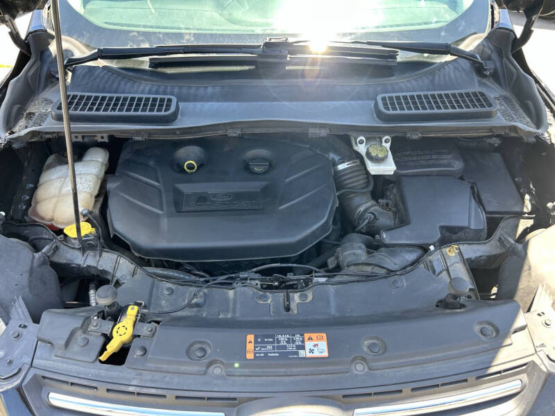 2015 Ford Escape SE