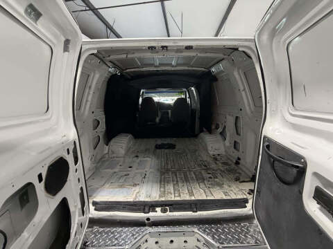 2005 Ford E-Series E-350 SD